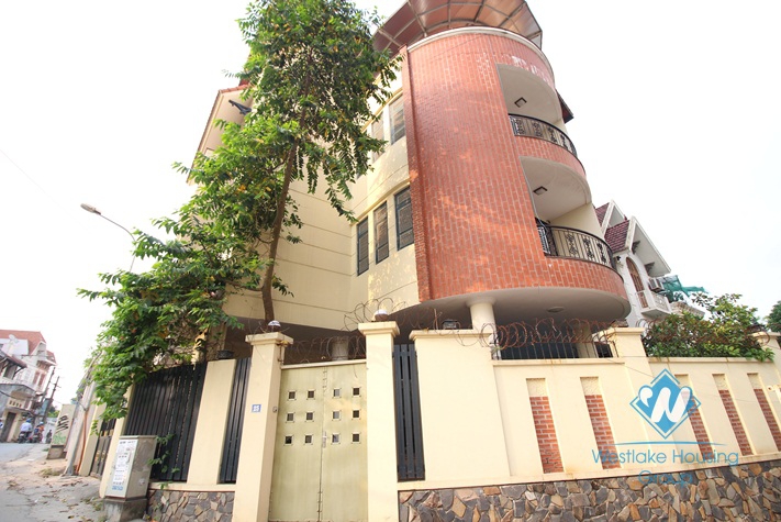 A nice house for rent with lake view in Tay Ho